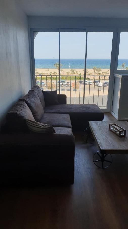 艾姆布里亚布拉瓦Les Vagues Au Balcon公寓 外观 照片